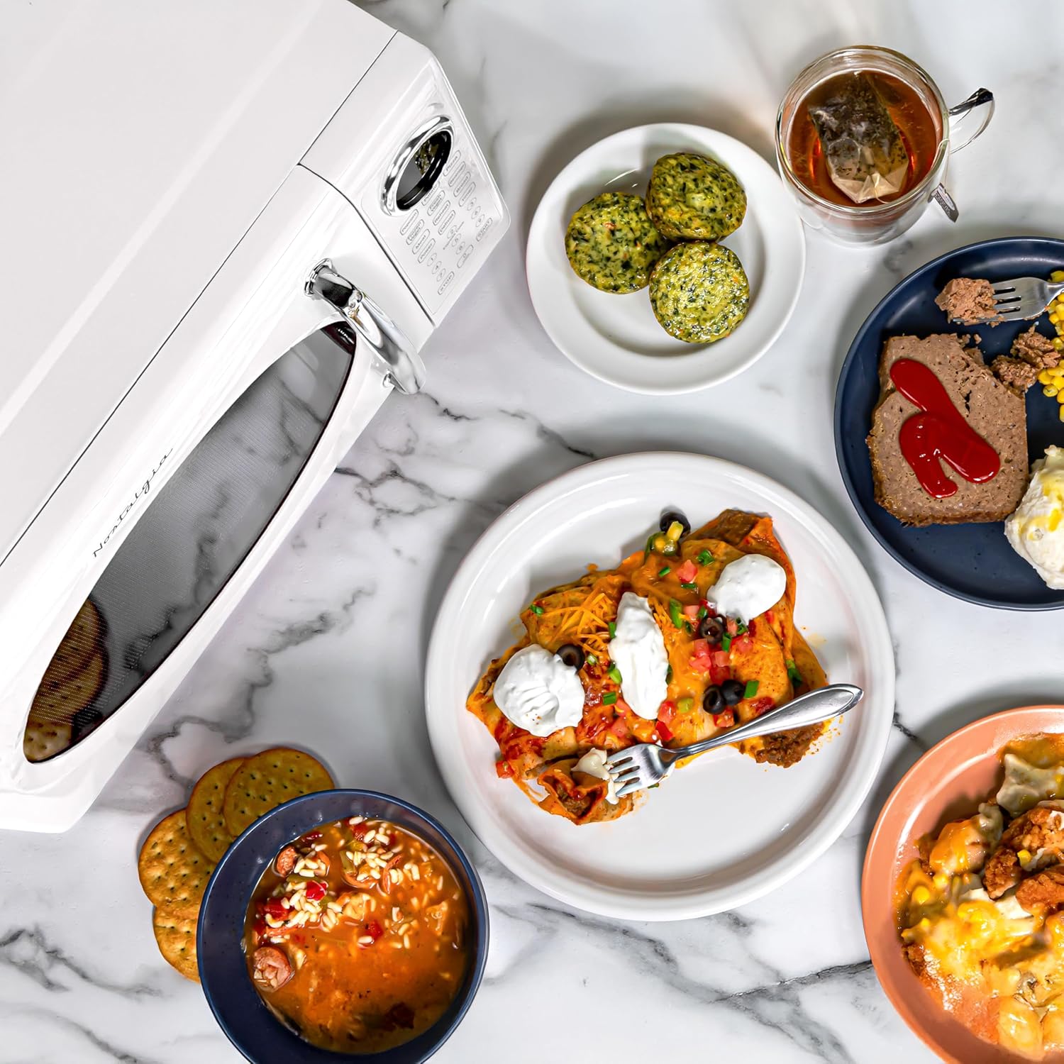 Nostalgia Retro Microwave Oven 0.7 Cu Ft, 700-Watt Countertop Size with Glass Turntable, Child Safety Lock, 8 Auto-Cook Programs, Digital Clock, White - Image 3